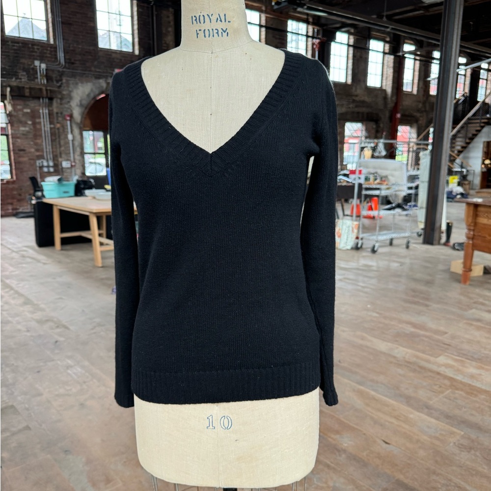 Club Monaco Cashmere sweater